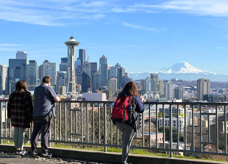 The Best of Seattle and Majestic Snoqualmie Waterfalls - Fremont Troll and Kerry Park: small stops, big payoff for photographers